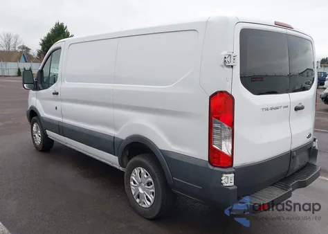 2016 Ford Transit-250 z USA, uszkodzony, nr VIN 1FTYR1ZM2GKB04590